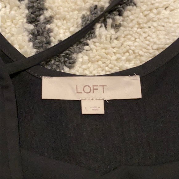 Women’s size large Loft Blouse - Picture 3 of 5